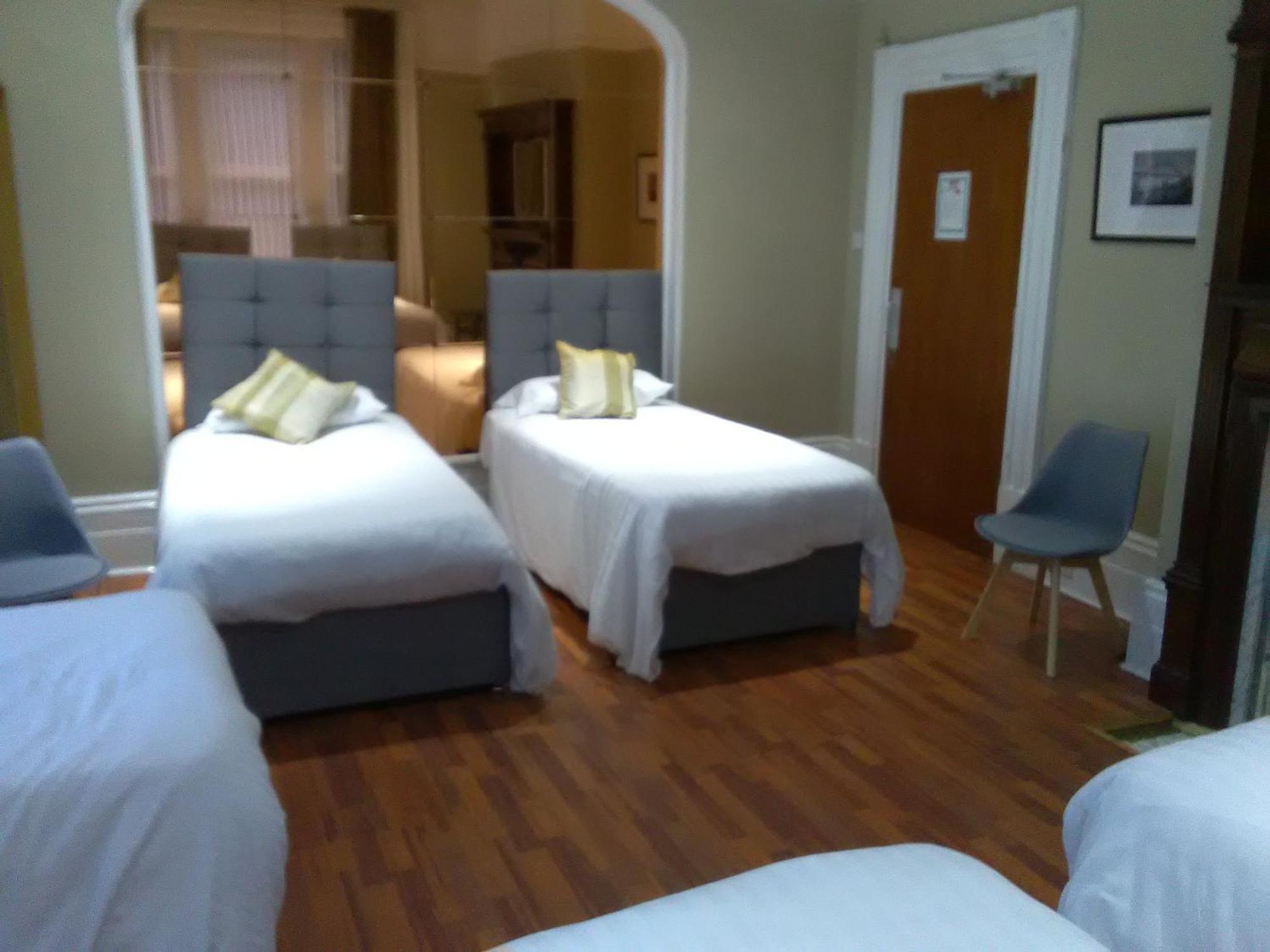 Clifton Hotel Newcastle Bilik gambar