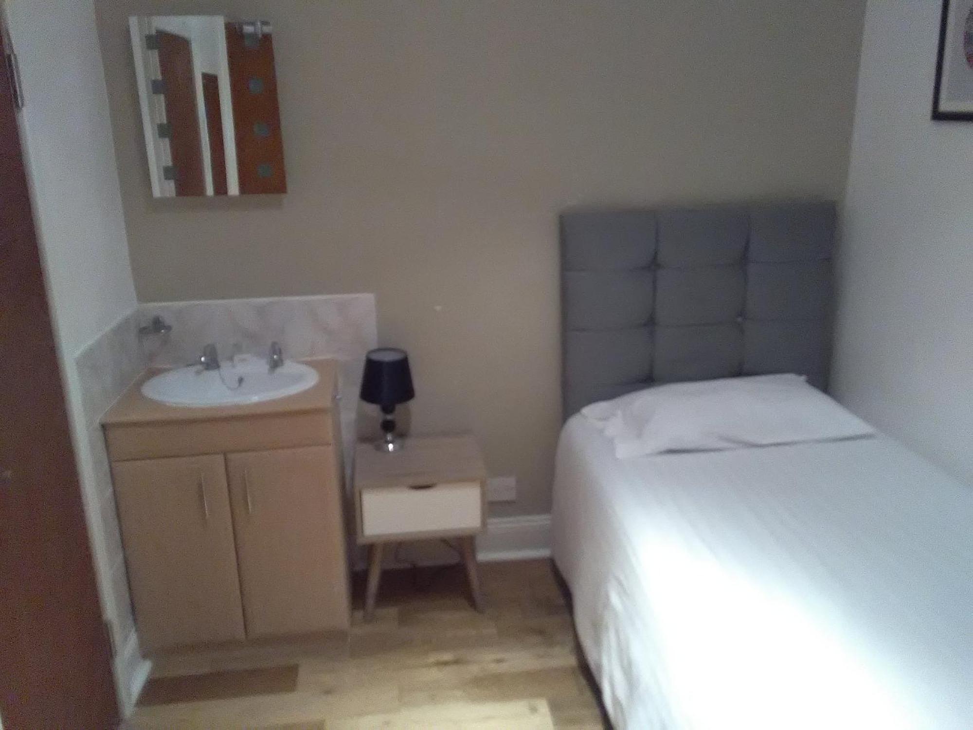 Clifton Hotel Newcastle Bilik gambar